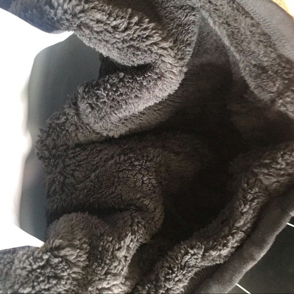 BC Clothing Men's Black Quilted Plush Lined Hoodie - Picture 15 of 16